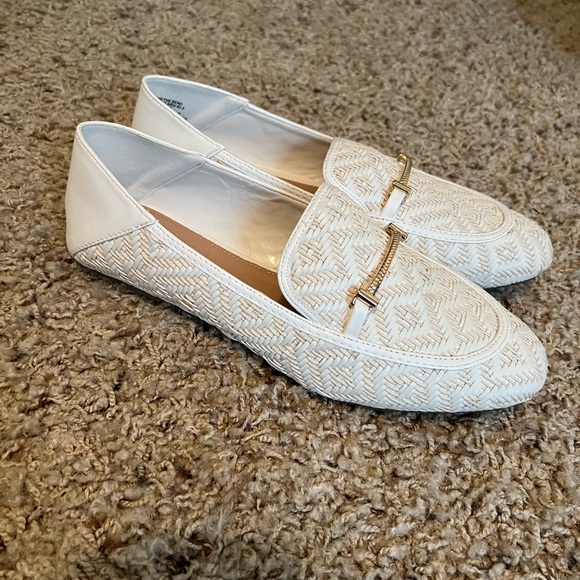 JustFab Loafers - Picture 3 of 4